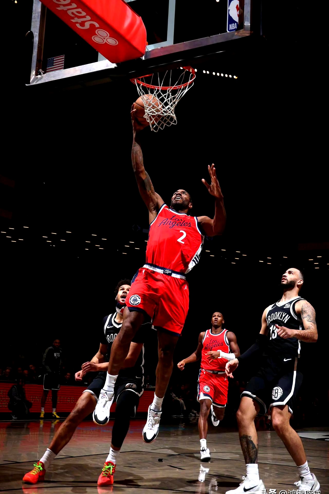 关于冲刺阶段洛杉矶湖人远射贴柱——NBA季后赛节点到来，震撼外界，球探报告显示潜力的信息